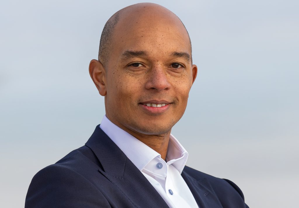 Max Siem-a-Joe Postillion